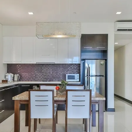 Luxury Seaview Apartments Managed By Anh Nha Trang Exterior photo