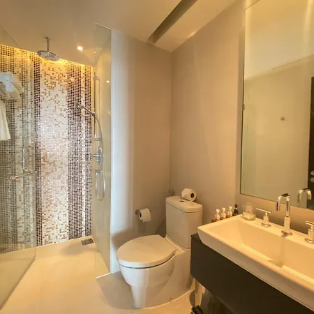 Luxury Seaview Apartments Managed By Anh Nha Trang Exterior photo