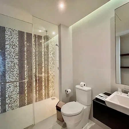 Luxury Seaview Apartments Managed By Anh Nha Trang Exterior photo