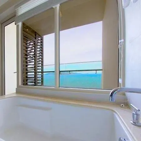 Luxury Seaview Apartments Managed By Anh Nha Trang Exterior photo
