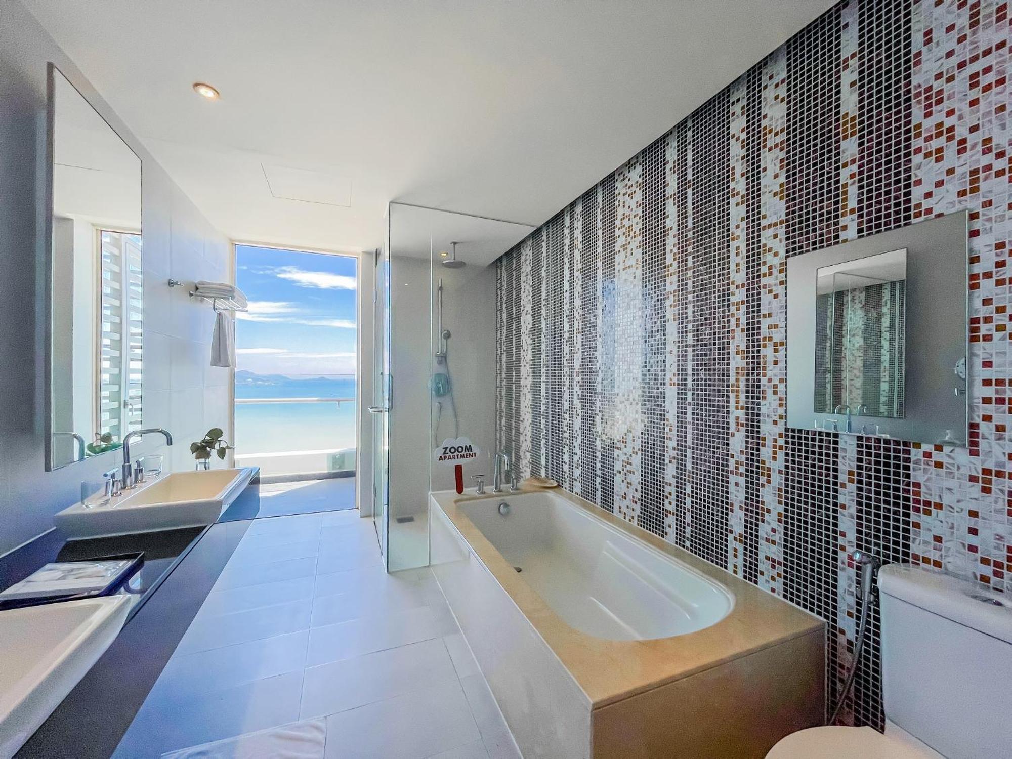 Luxury Seaview Managed By Anh Apartment