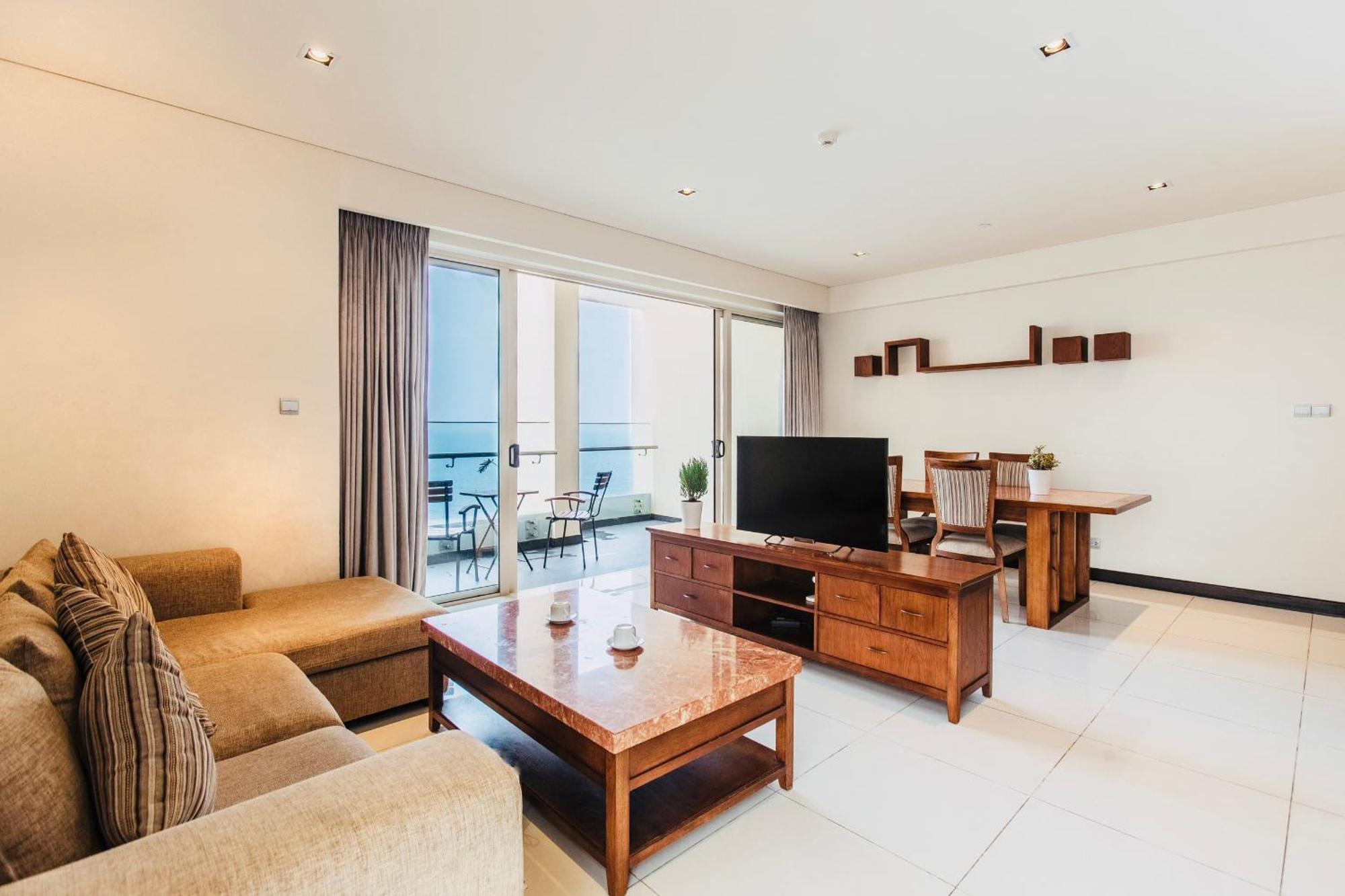 Luxury Seaview Managed By Anh Apartment